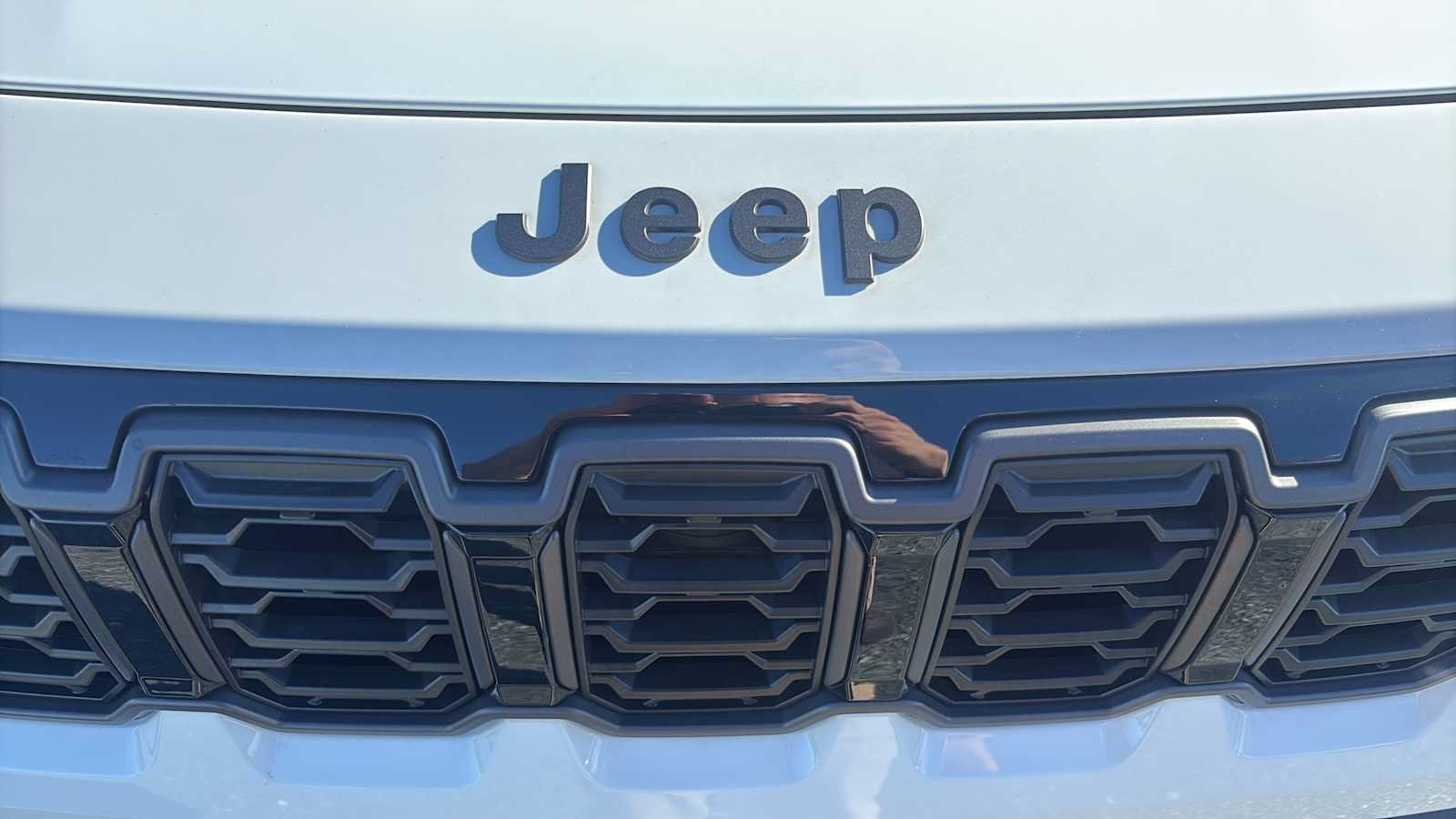 Used 2026 Jeep Cherokee Limited AWD/4WD image 27