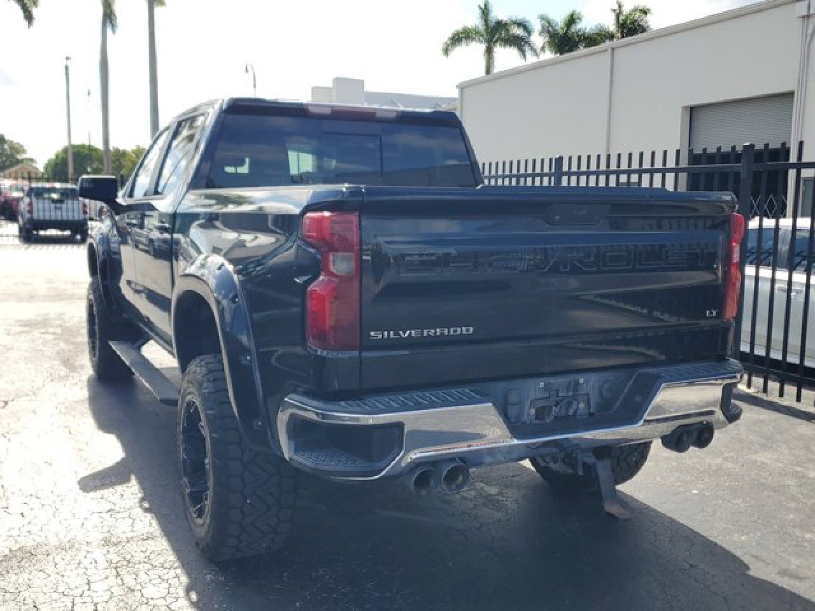 Used 2019 Chevrolet Silverado 1500 LT w/ All-Star Edition AWD/4WD image 6