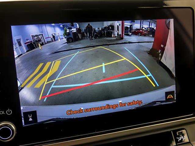 Certified 2025 Toyota Camry SE image 18