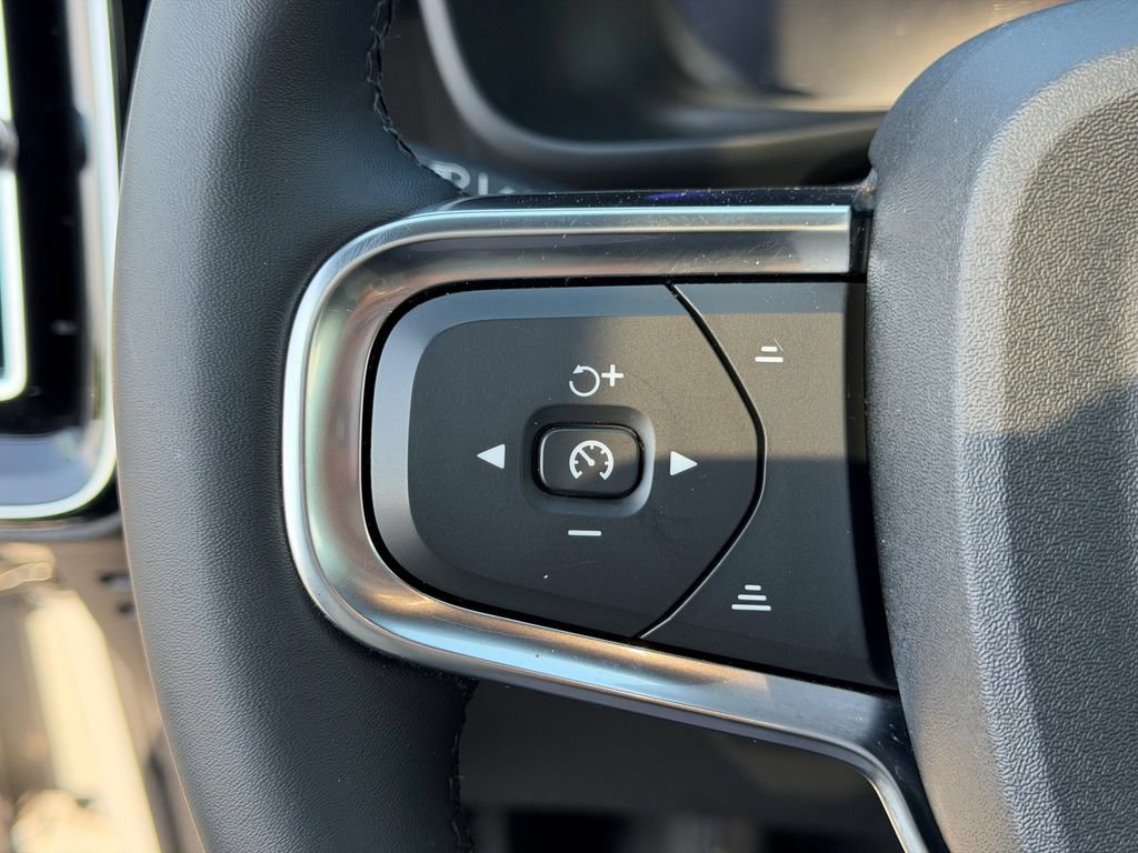 Certified 2023 Volvo C40 P8 Recharge Ultimate AWD/4WD image 24