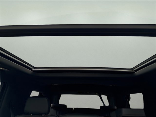 Used 2024 Chevrolet Tahoe RST image 14