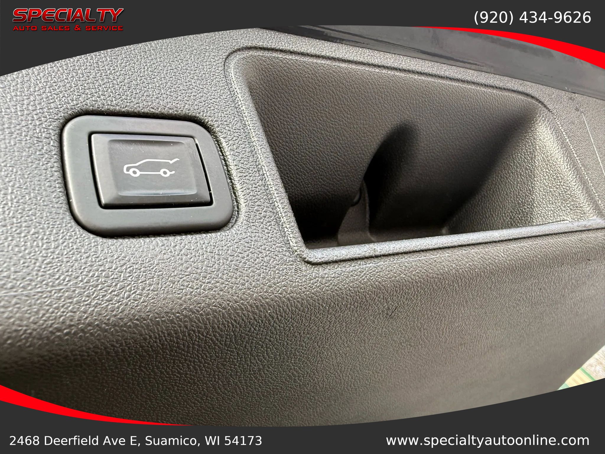 Used 2022 GMC Terrain SLT w/ Tech Package image 20