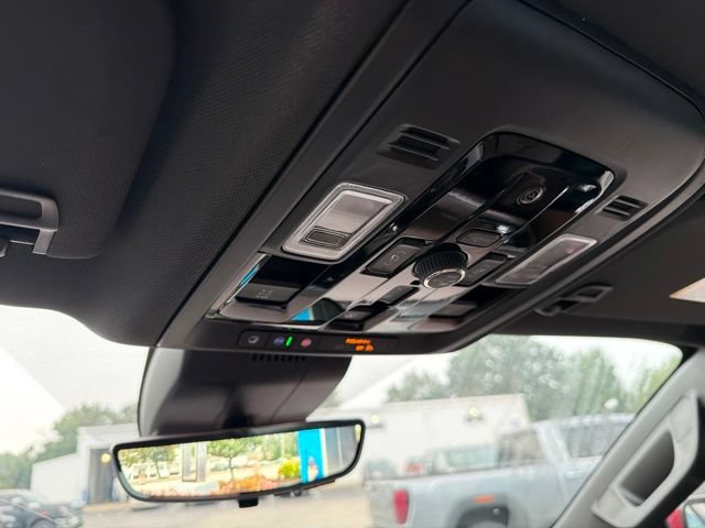 New 2026 Chevrolet Suburban High Country AWD/4WD image 36