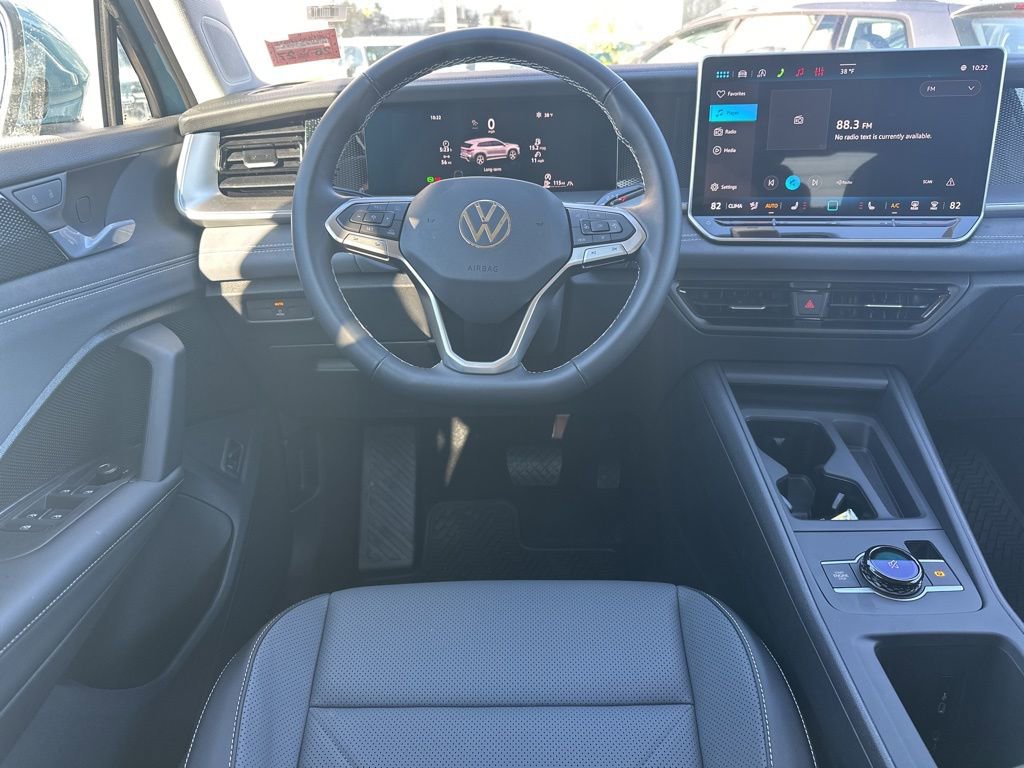 New 2026 Volkswagen Tiguan SE image 14