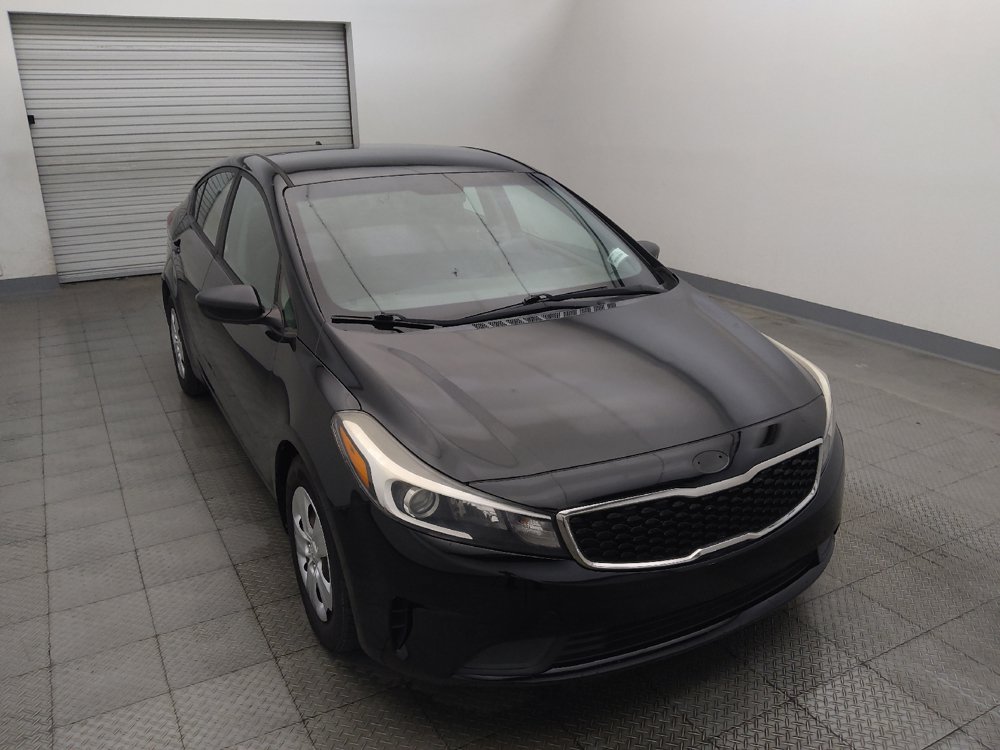 Used 2017 Kia Forte LX FWD image 14