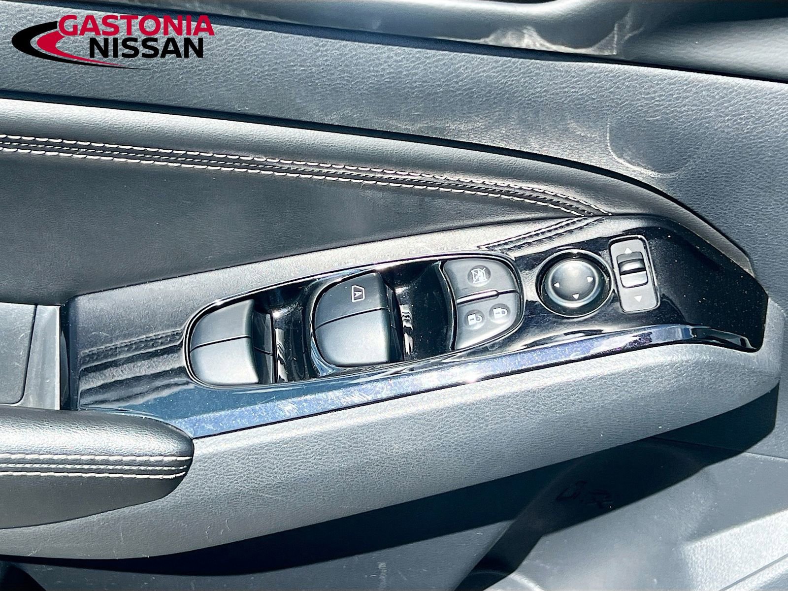 Used 2023 Nissan Altima 2.5 SV w/ SV Premium Package image 23