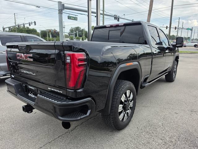Used 2024 GMC Sierra 2500 Denali w/ Denali Reserve Package AWD/4WD image 5