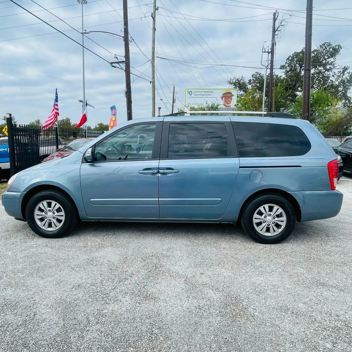 Used 2012 Kia Sedona LX w/ PWR Pkg FWD image 8