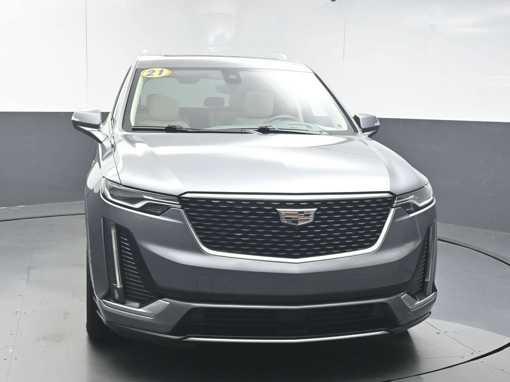 Used 2021 Cadillac XT6 Premium Luxury FWD image 3