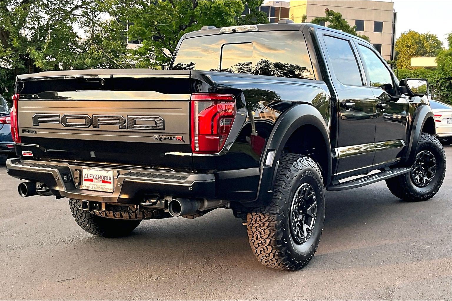 Used 2024 Ford F150 Raptor w/ Equipment Group 803A Raptor R AWD/4WD image 12