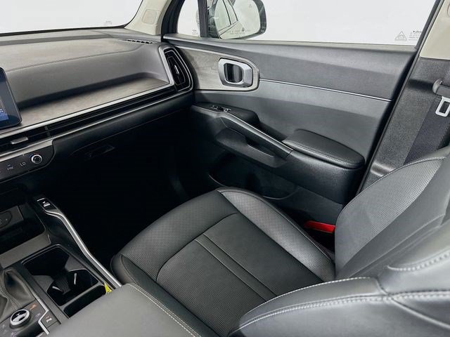 Used 2025 Kia Sorento X-Line EX AWD/4WD image 24