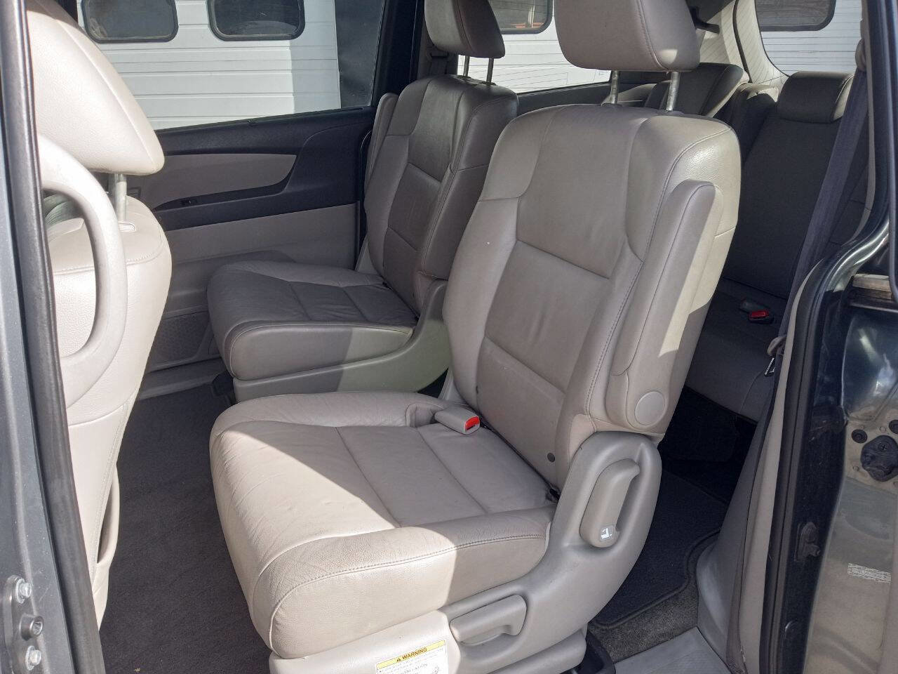 Used 2011 Honda Odyssey EX-L image 11