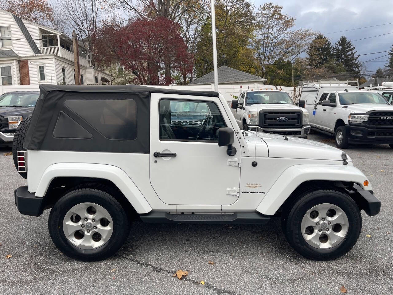 Used 2014 Jeep Wrangler Sahara w/ Connectivity Group image 7