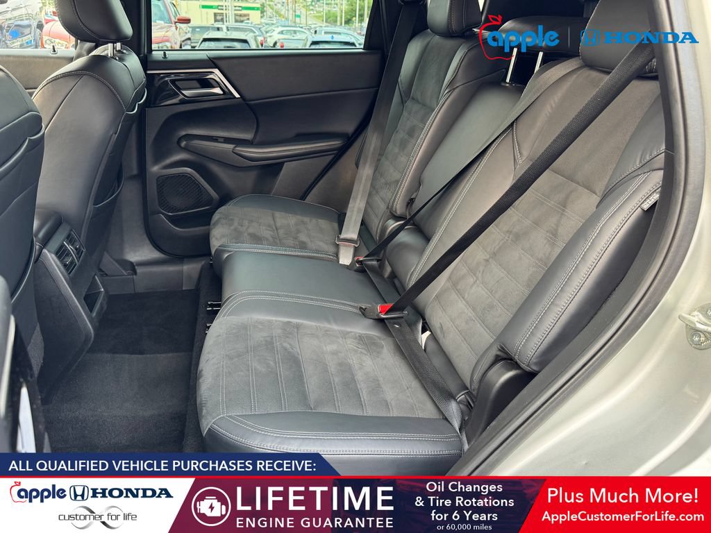 Used 2022 Mitsubishi Outlander SE AWD/4WD image 19