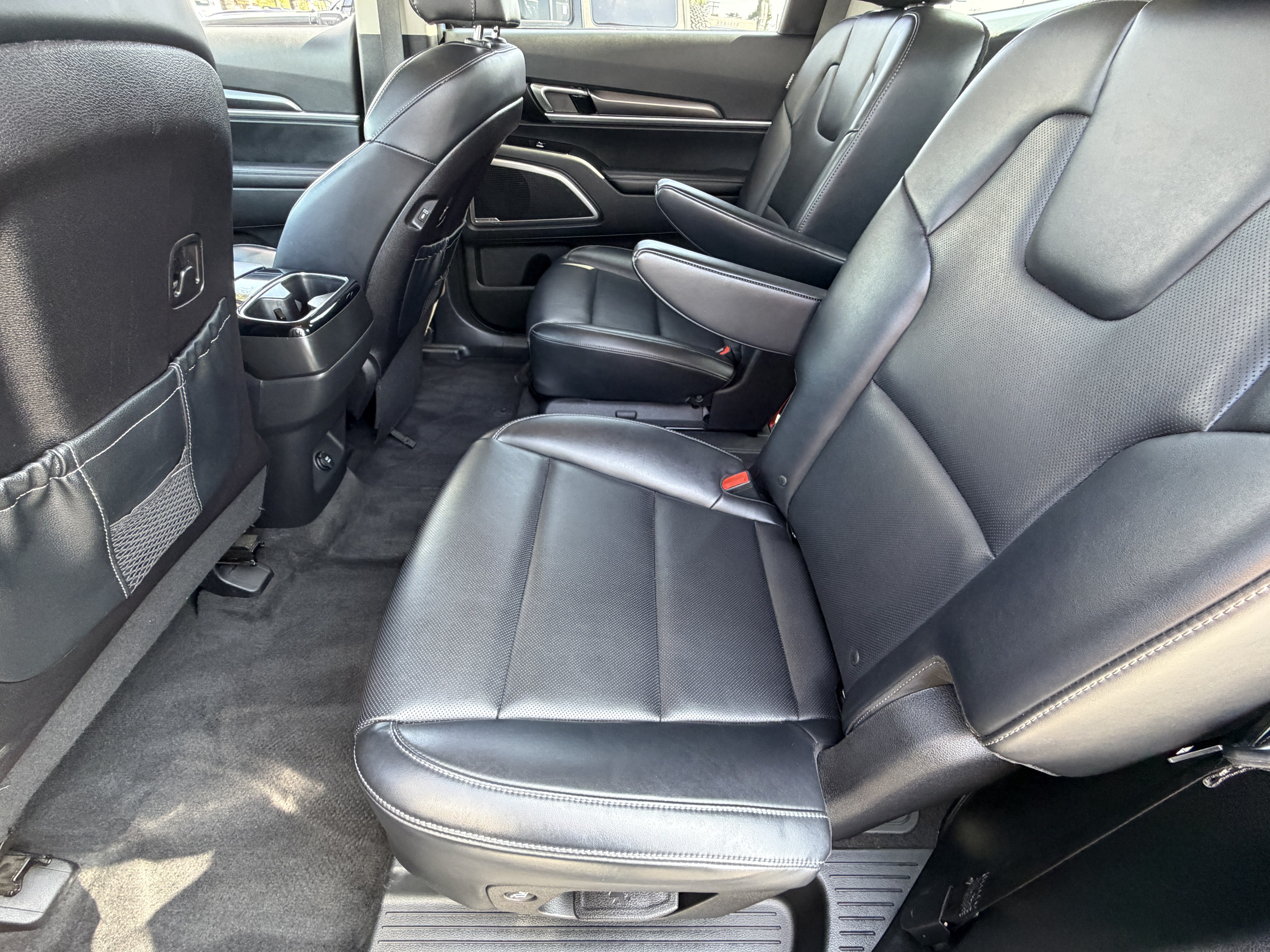 Certified 2024 Kia Telluride S FWD image 27