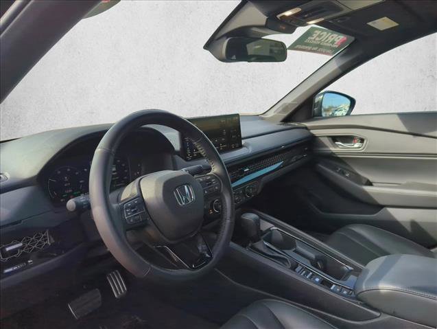 Used 2025 Honda Accord Sport image 10