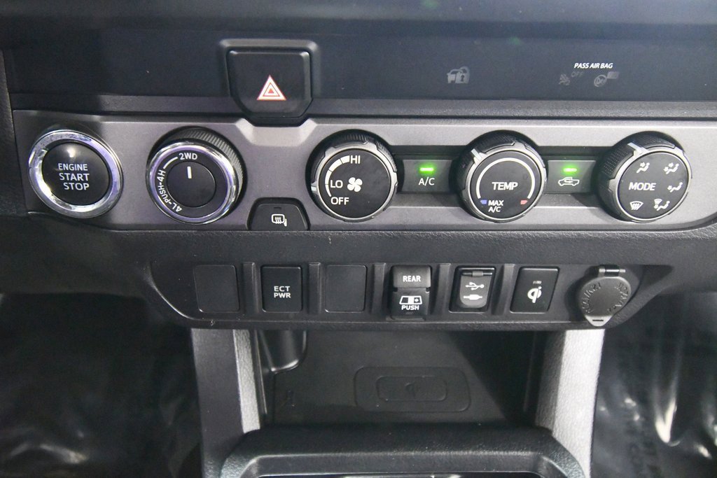 Used 2019 Toyota Tacoma TRD Off-Road image 25