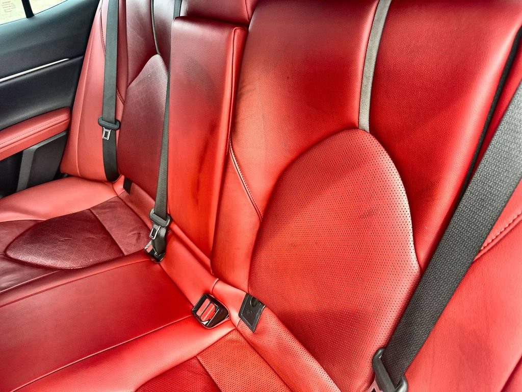Used 2020 Toyota Camry XSE FWD image 18