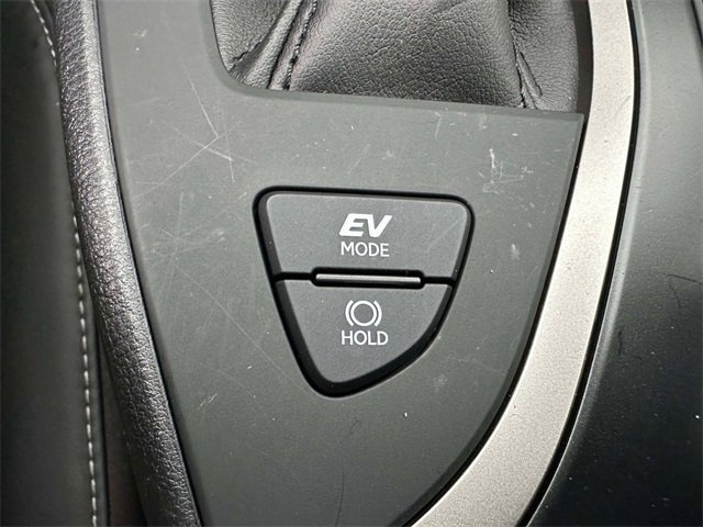 Used 2023 Lexus UX 250h AWD w/ Premium Package image 29