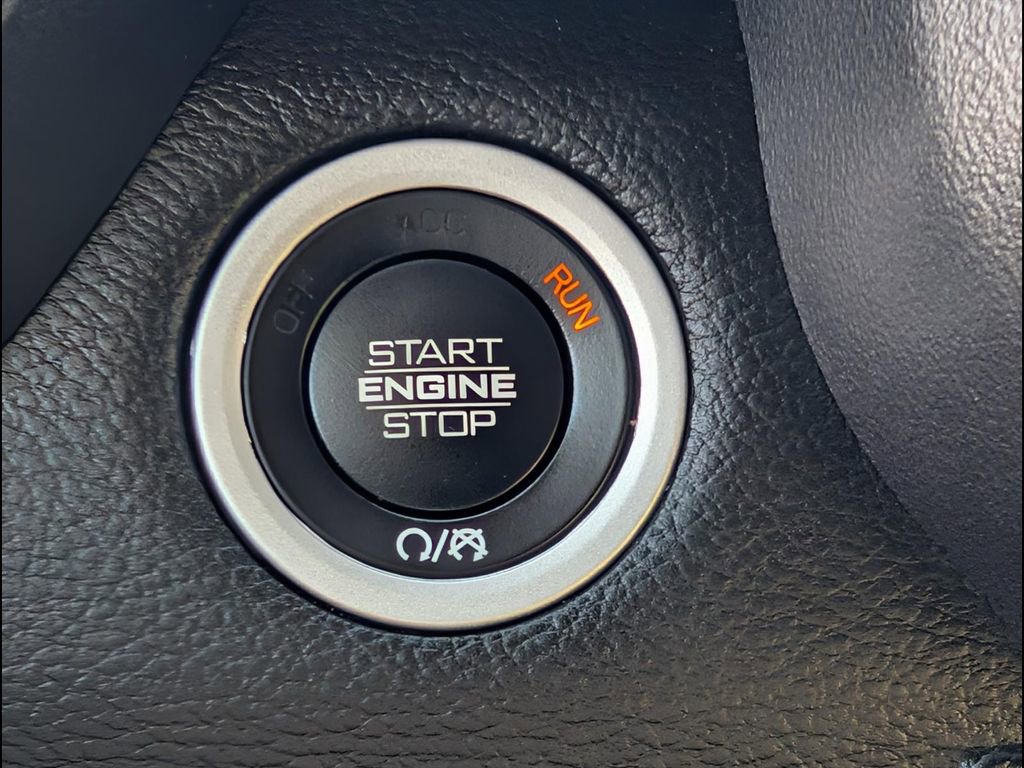 Used 2023 RAM 1500 Big Horn image 8