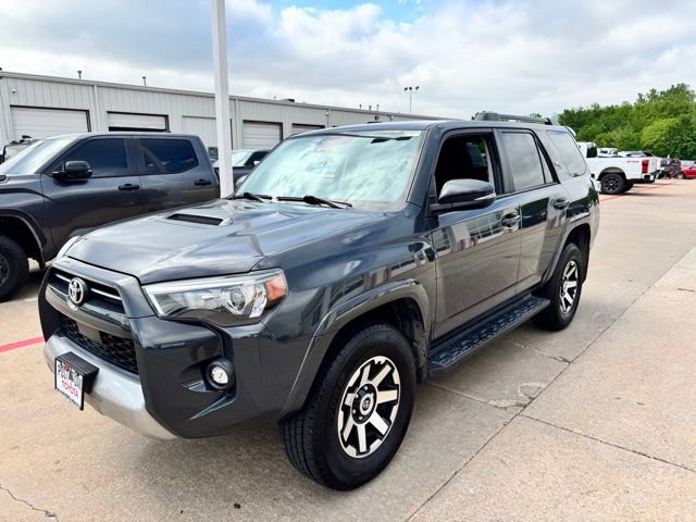 Used 2024 Toyota 4Runner TRD Off-Road Premium AWD/4WD image 11
