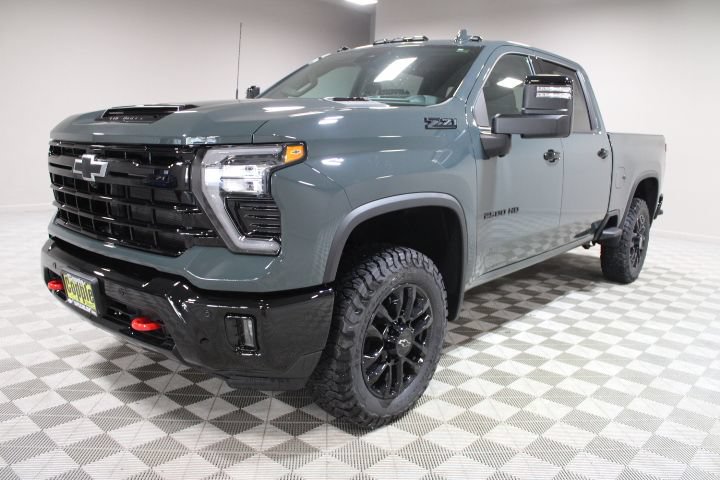 New 2026 Chevrolet Silverado 2500 LTZ w/ LTZ Plus Package AWD/4WD image 8