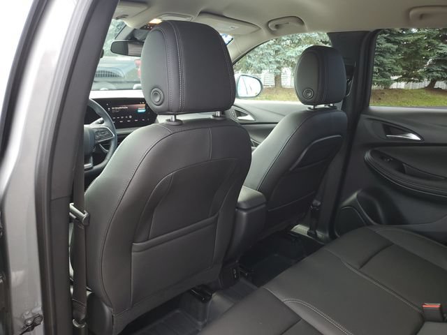 Certified 2024 Buick Encore GX Sport Touring w/ Comfort Package AWD/4WD image 29