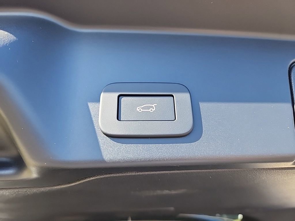 Certified 2026 Land Rover Range Rover Evoque S AWD/4WD image 14
