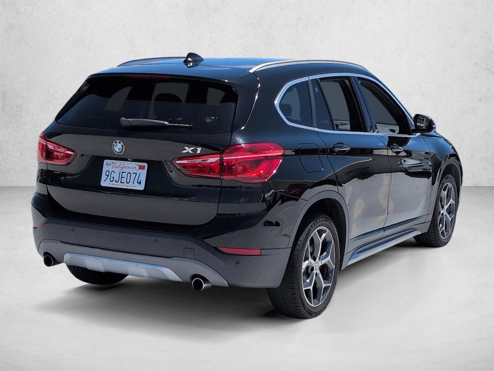 Used 2017 BMW X1 sDrive28i FWD image 5