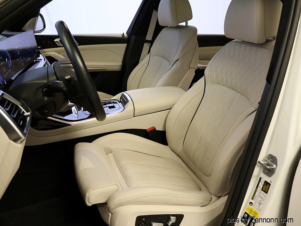 Certified 2024 BMW ALPINA XB7 image 10