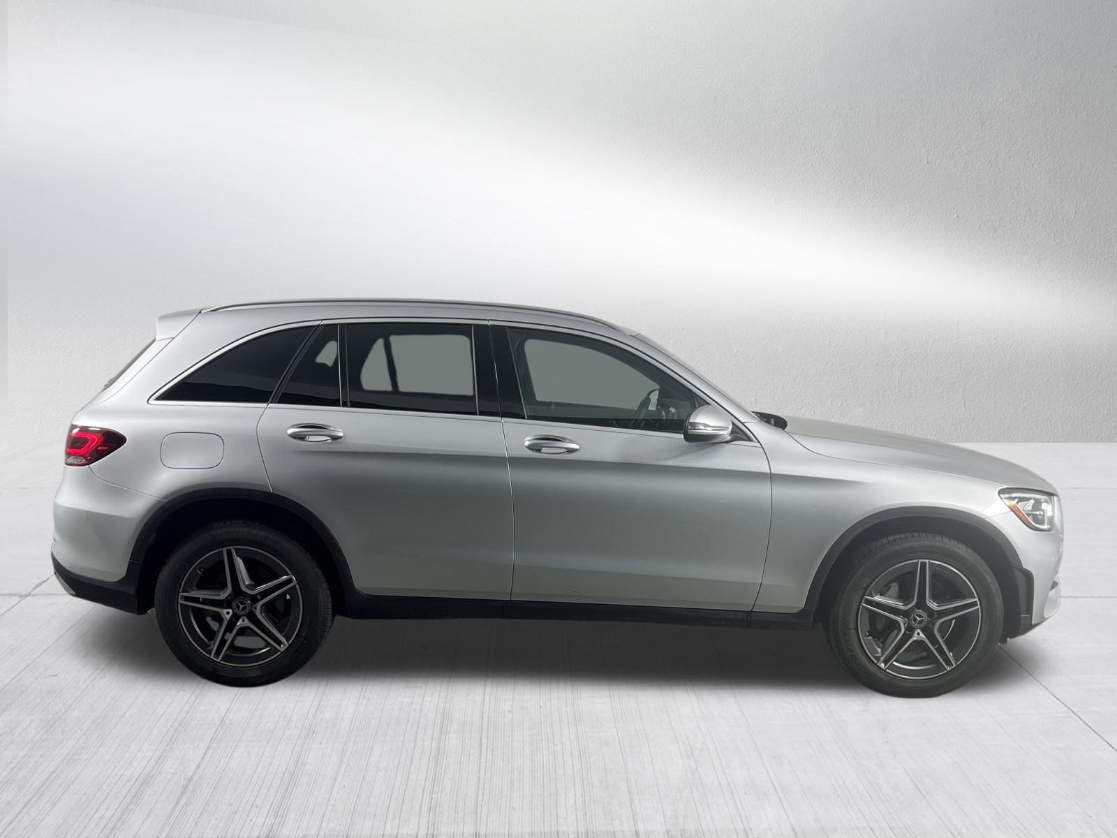 Used 2020 Mercedes-Benz GLC 300 4MATIC image 8