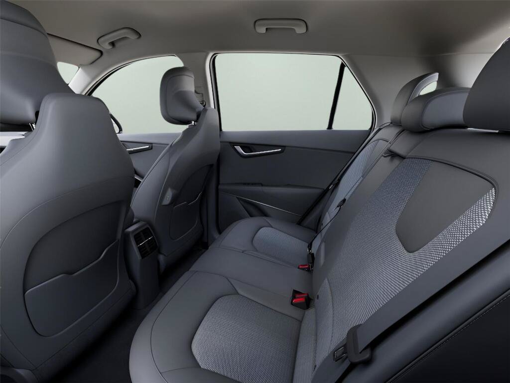 New 2026 Kia Niro Wind w/ Wind Preserve Package FWD image 18