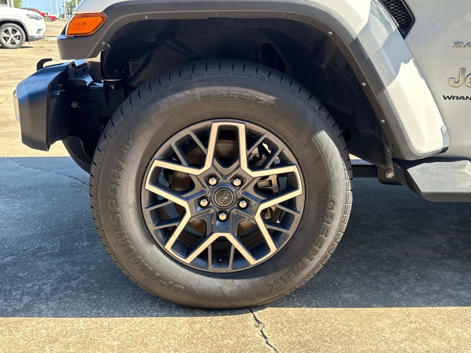 Certified 2024 Jeep Wrangler Unlimited Sahara AWD/4WD image 10