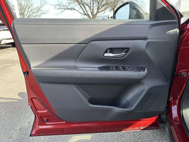 New 2026 Nissan Kicks SV w/ Cold Weather Package FWD image 14