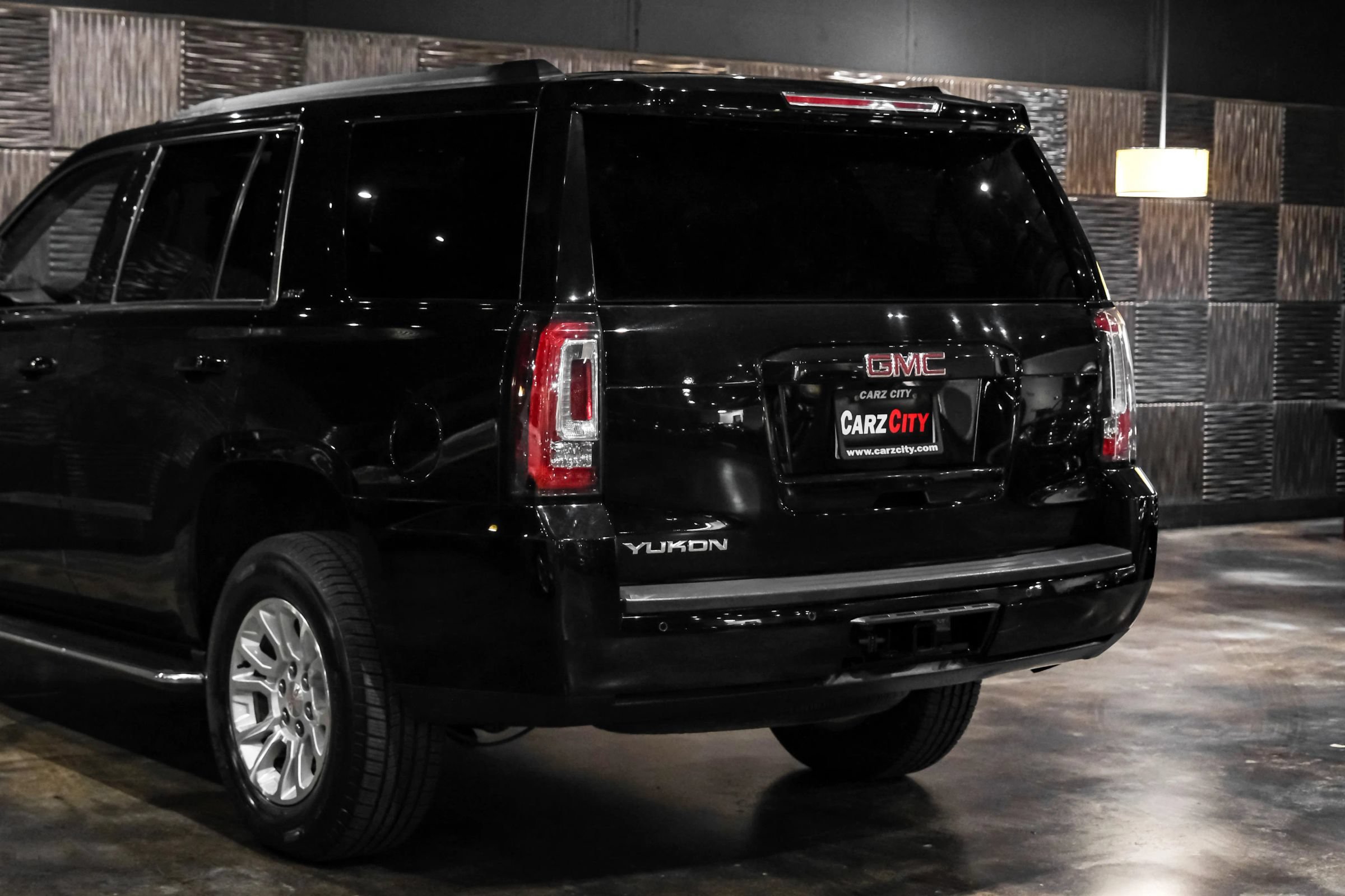 Used 2020 GMC Yukon SLT w/ Open Road Package AWD/4WD image 14