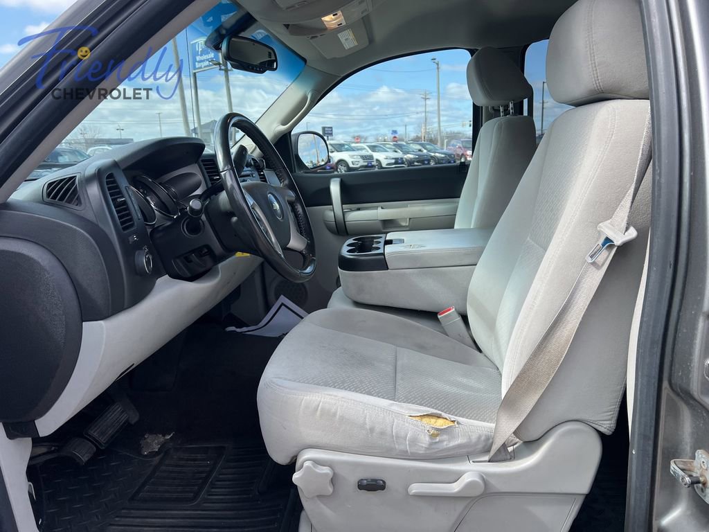 Used 2008 Chevrolet Silverado 1500 LT w/ Power Pack Plus AWD/4WD image 18