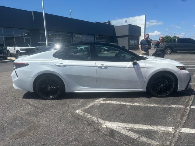 Used 2023 Toyota Camry XSE w/ Cold Weather Package FWD image 4