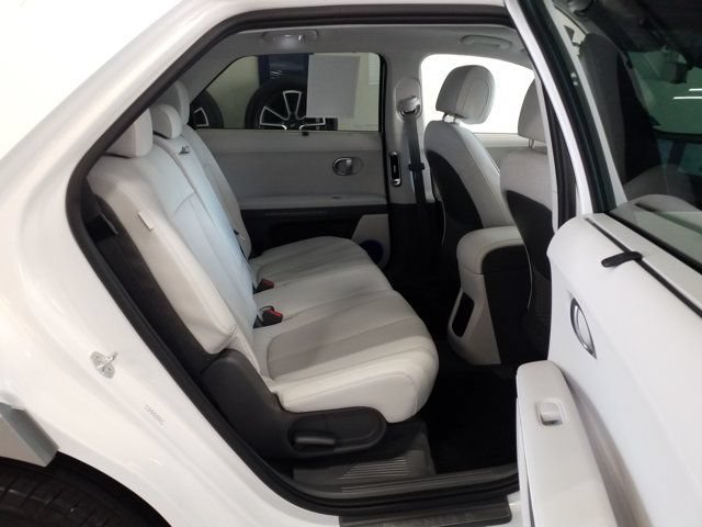 Certified 2024 Hyundai Ioniq 5 Limited RWD image 15