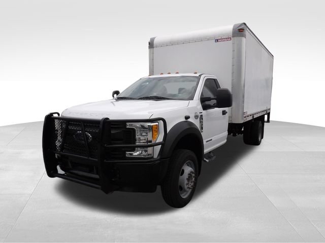 Used 2017 Ford F450 2WD Regular Cab Super Duty image 5