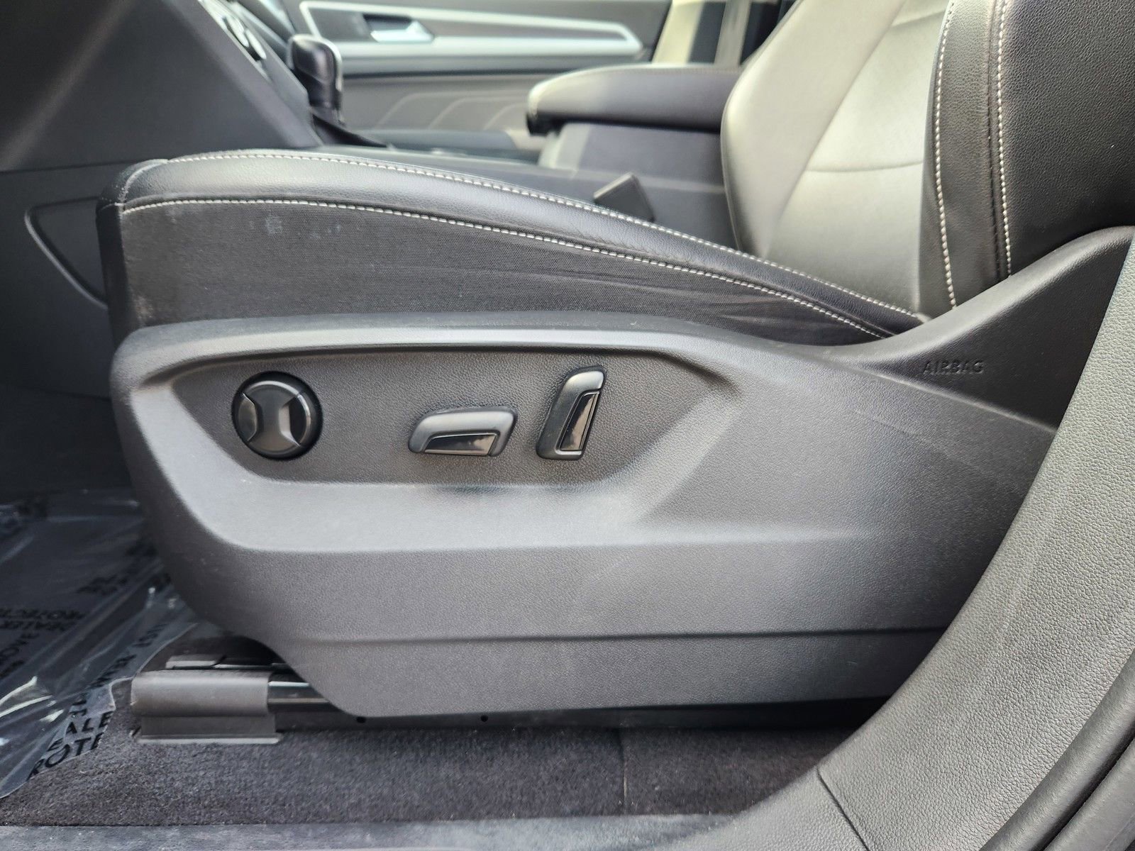 Used 2022 Volkswagen Atlas SE image 8