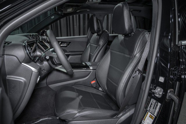 New 2026 Mercedes-Benz GLC 350e 4MATIC image 11
