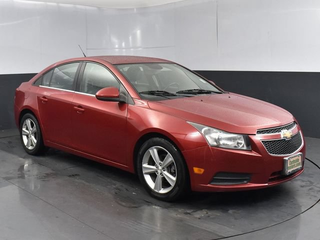 Used 2014 Chevrolet Cruze LT FWD image 2