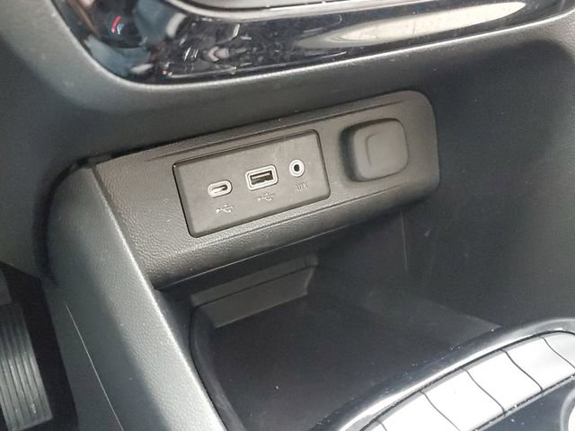 Certified 2023 Buick Encore GX Essence w/ Experience Buick Package image 35