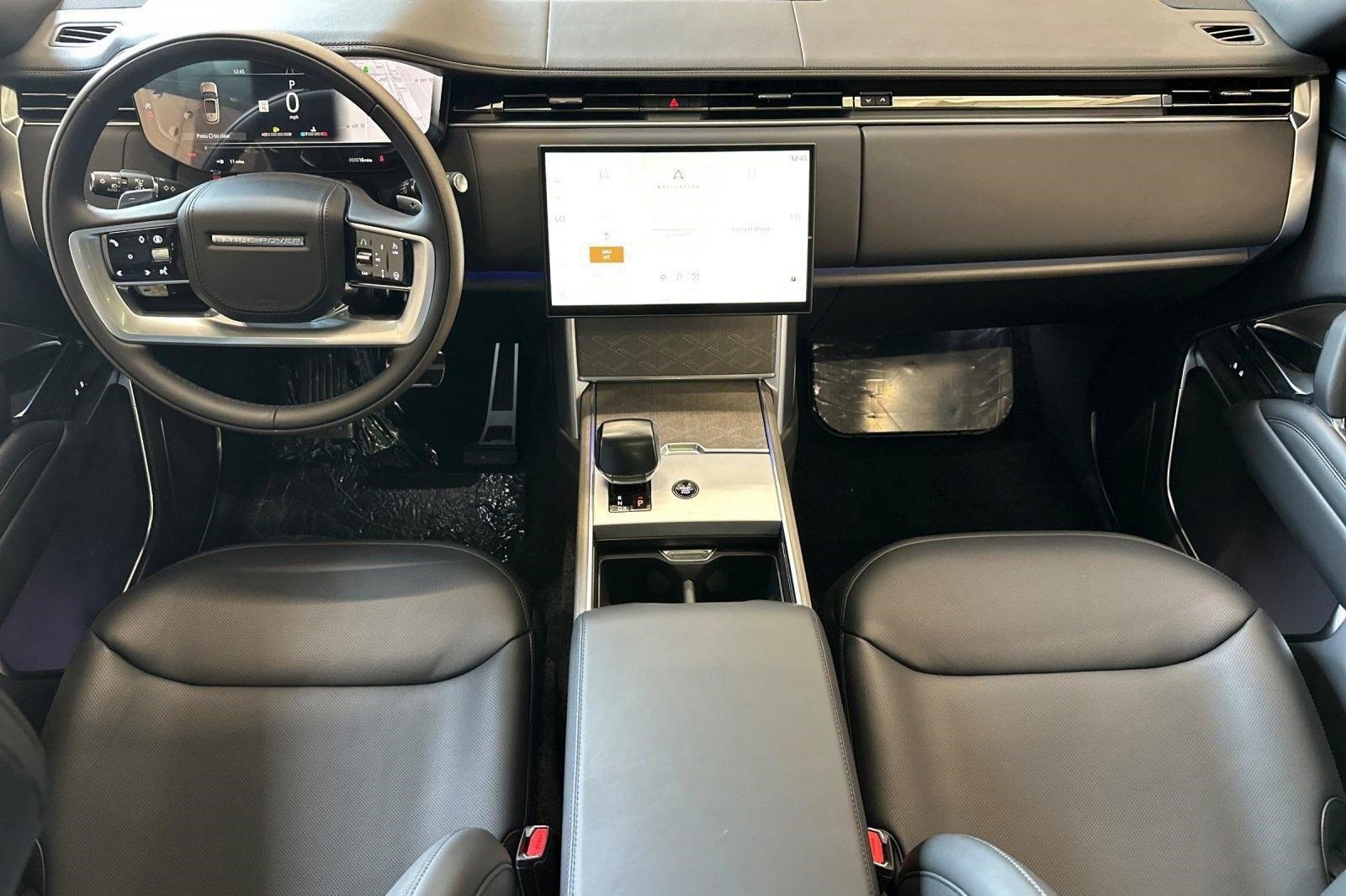 New 2026 Land Rover Range Rover SV AWD/4WD image 15