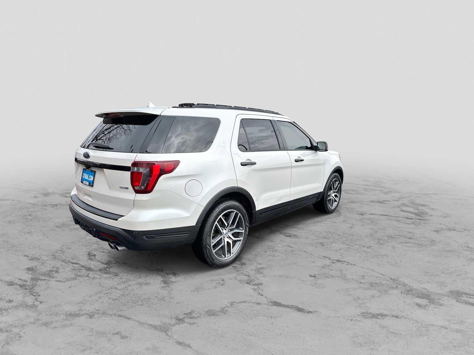 Used 2018 Ford Explorer Sport image 8