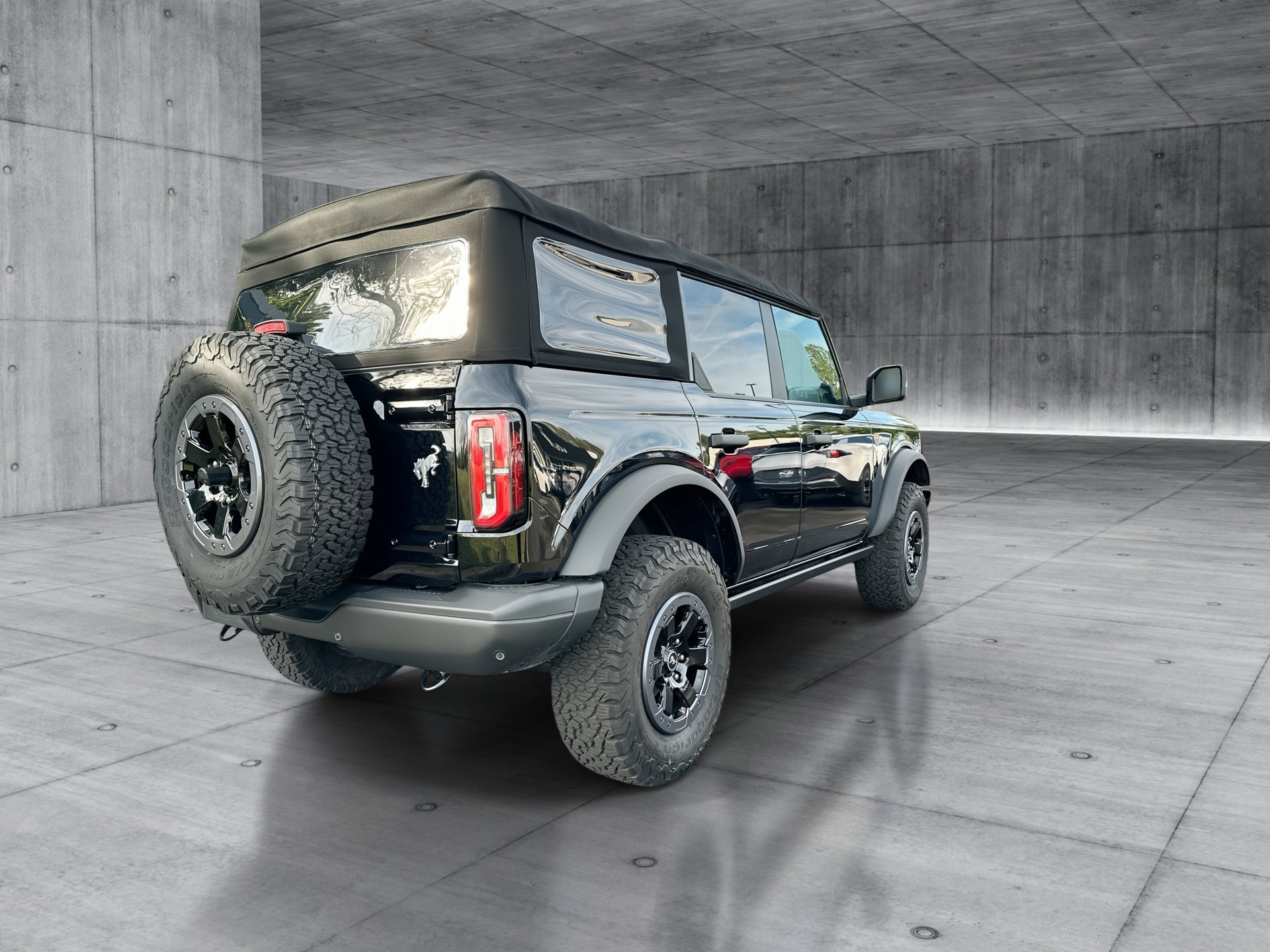 Used 2022 Ford Bronco Badlands AWD/4WD image 8