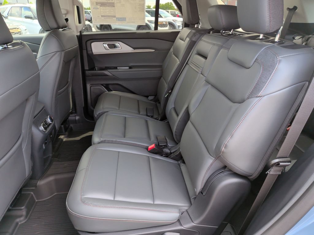 New 2026 Ford Explorer Active w/ Active Comfort Package AWD/4WD image 14