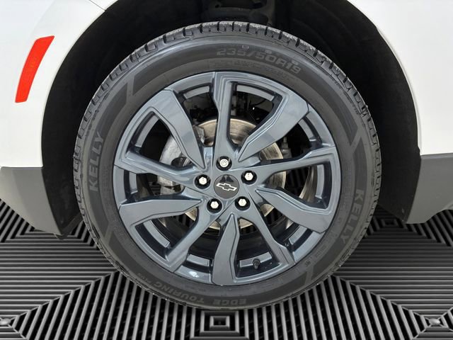 Certified 2022 Chevrolet Equinox RS w/ RS Leather Package AWD/4WD image 9