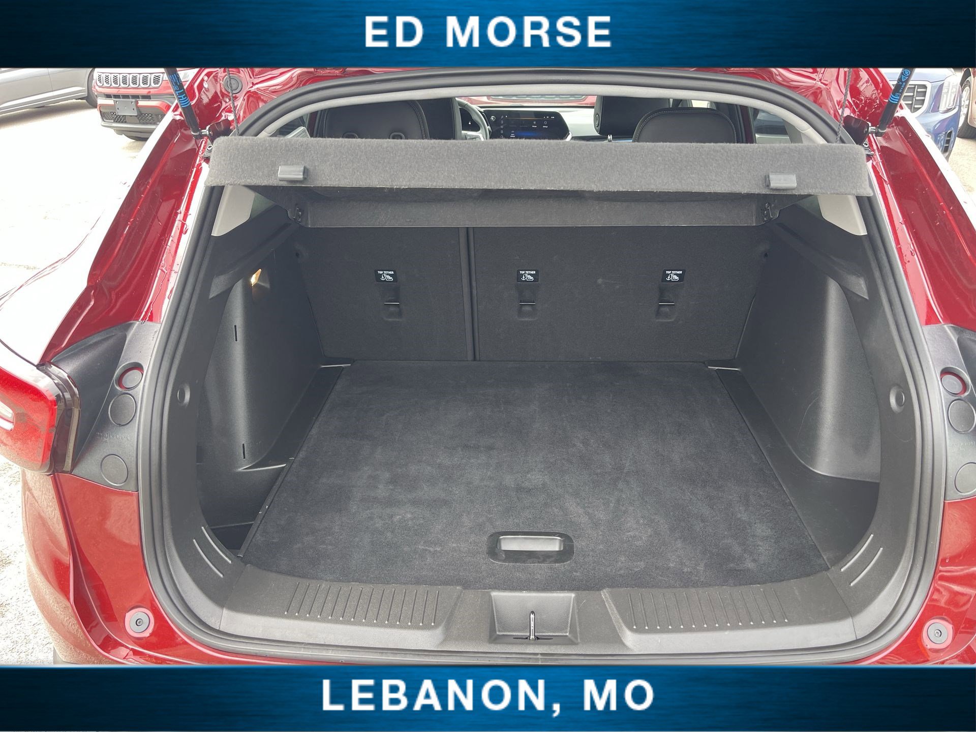 Certified 2025 Chevrolet Trax LT w/ LT Convenience Package FWD image 23