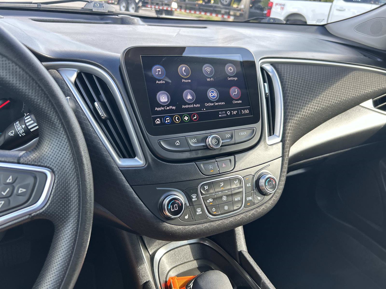 Used 2025 Chevrolet Malibu LT FWD image 27